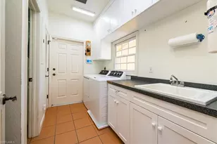 2790 66th St SW, Naples, FL 34105 - Photo 32