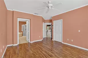 6285 Wilshire Pines Cir, Naples, FL 34109 - Photo 12