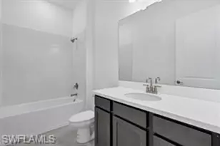 11907 Raggio Dr, Fort Myers, FL 33913 - Photo 18