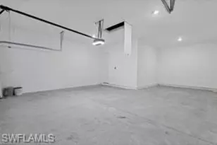 11907 Raggio Dr, Fort Myers, FL 33913 - Photo 26