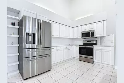 351 Pindo Palm Dr, Naples, FL 34104 - Photo 8