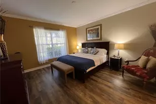 8125 Celeste Dr, Naples, FL 34113 - Photo 16