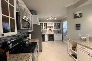 8125 Celeste Dr, Naples, FL 34113 - Photo 6