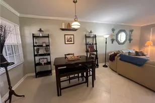 8125 Celeste Dr, Naples, FL 34113 - Photo 10