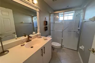 8125 Celeste Dr, Naples, FL 34113 - Photo 22