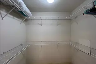 8125 Celeste Dr, Naples, FL 34113 - Photo 20