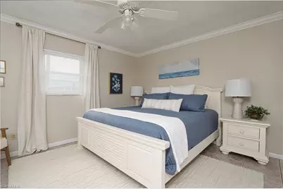 940 3rd St S #101, Naples, FL 34102 - Photo 8