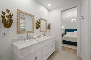 9833 Clear Lake Cir, Naples, FL 34109 - Photo 32