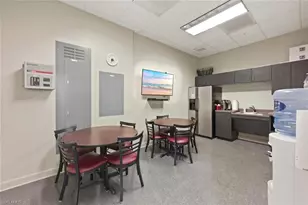 9420 Bonita Beach Rd SE, Bonita Springs, FL 34135 - Photo 14