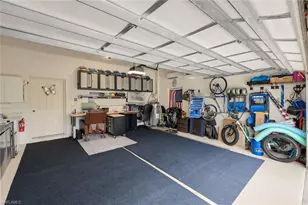 8612 Ibis Cove Cir, Naples, FL 34119 - Photo 22