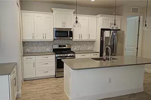 2305 Ariane Dr, Naples, FL 34112 - Photo 24