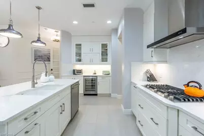 16382 Viansa Way #201, Naples, FL 34110 - Photo 6