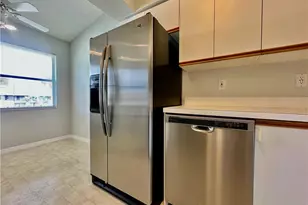 137 Wading Bird Cir, Naples, FL 34110 - Photo 8