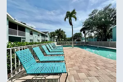 137 Wading Bird Cir #F-204, Naples, FL 34110 - Photo 34