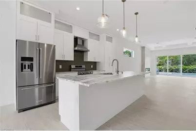 1027 Frank Whiteman Blvd, Naples, FL 34103 - Photo 4