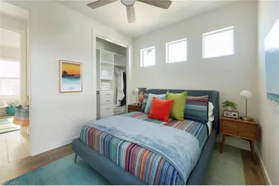 10042 Vanderbilt Dr, Naples, FL 34108 - Photo 14