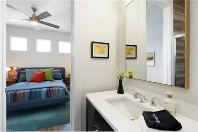 10042 Vanderbilt Dr, Naples, FL 34108 - Photo 16