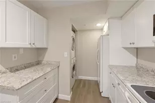 1865 Florida Club Dr, Naples, FL 34112 - Photo 10