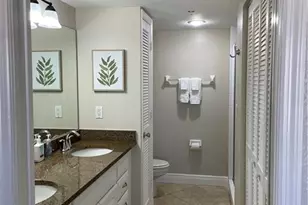 9640 Victoria Ln, Naples, FL 34109 - Photo 14