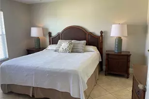 9640 Victoria Ln, Naples, FL 34109 - Photo 10