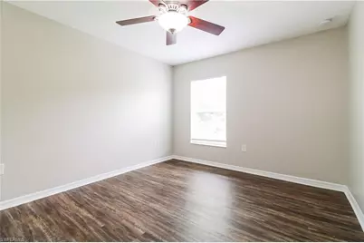 325 Lubdel Ave S, Lehigh Acres, FL 33974 - Photo 10