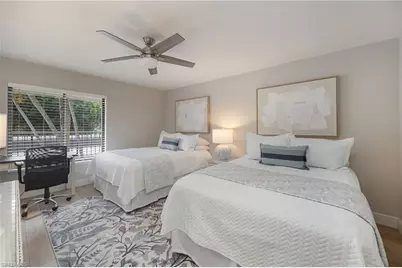 723 Wildwood Ln, Naples, FL 34105 - Photo 18