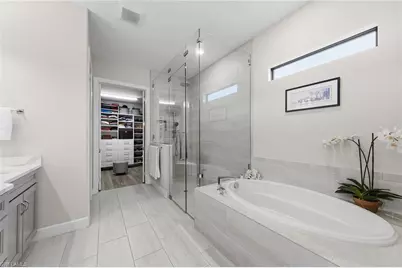 9607 Everglades Dr, Naples, FL 34120 - Photo 18