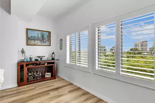 201 Arbor Lake Dr, Naples, FL 34110 - Photo 10