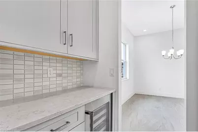 8718 Driftwood Dr, Naples, FL 34114 - Photo 8