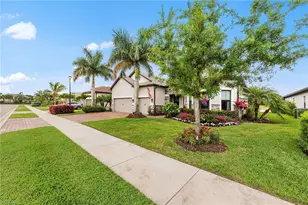 9573 Everglades Dr, Naples, FL 34120 - Photo 4