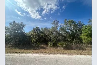 1 Kamain Rd, North Port, FL 34288 - Photo 1