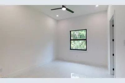 649 Golden Gate Blvd E, Naples, FL 34120 - Photo 20