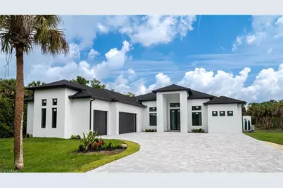 649 Golden Gate Blvd E, Naples, FL 34120 - Photo 2