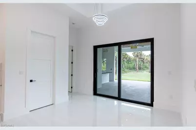 649 Golden Gate Blvd E, Naples, FL 34120 - Photo 18