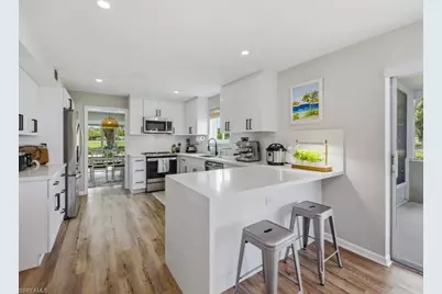 438 Bristle Cone Ln #20, Naples, FL 34113 - Photo 4