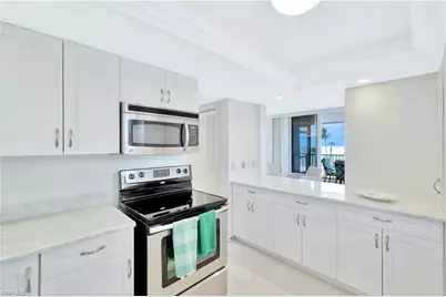 10701 Gulf Shore Dr #302, Naples, FL 34108 - Photo 10