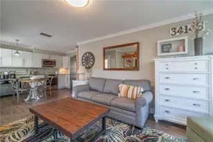 1215 Edington Pl, Marco Island, FL 34145 - Photo 4