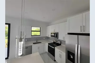 886 Milwaukee Blvd, Lehigh Acres, FL 33974 - Photo 4