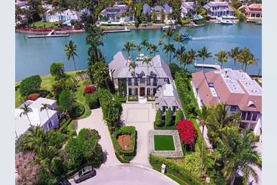 3580 Gin Ln, Naples, FL 34102 - Photo 1