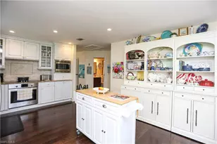 127 Bristol Ln, Naples, FL 34112 - Photo 14