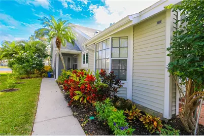 127 Bristol Ln, Naples, FL 34112 - Photo 2