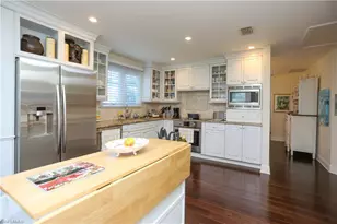 127 Bristol Ln, Naples, FL 34112 - Photo 20