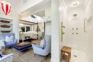 295 6th St N, Naples, FL 34102 - Photo 16