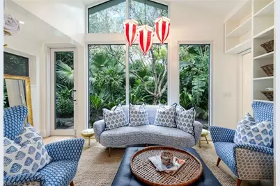 295 6th St N, Naples, FL 34102 - Photo 14