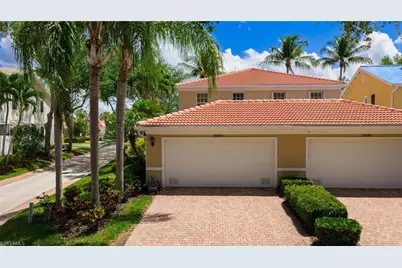 28564 Alessandria Cir, Bonita Springs, FL 34135 - Photo 4