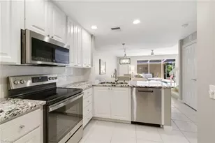 28564 Alessandria Cir, Bonita Springs, FL 34135 - Photo 10