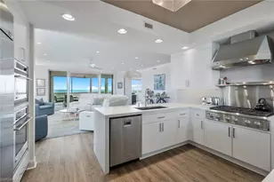 275 Indies Way, Naples, FL 34110 - Photo 16