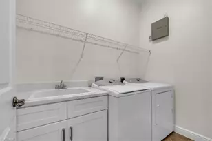 837 Vistana Cir, Naples, FL 34119 - Photo 26