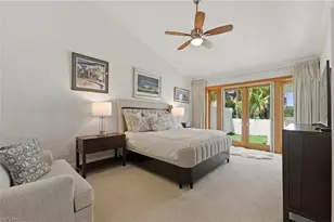 4451 Yacht Harbor Dr, Naples, FL 34112 - Photo 10