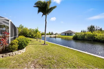 1131 NW 28th Pl, Cape Coral, FL 33993 - Photo 24